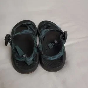 Chaco | Shoes | Chaco Z2 Classic Downright Pine Mens Green  display picture 1